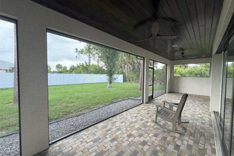 Villa ou maison à vendre à Rotonda, Floride: 3 chambres, 168.34 m2 № 2217599 - photo 25