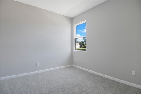 Casa en venta en DeLand, Florida, 4 dormitorios, 194.17 m2 № 2139978 - foto 6