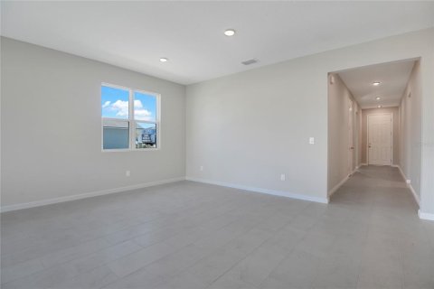 Casa en venta en DeLand, Florida, 4 dormitorios, 194.17 m2 № 2139978 - foto 10