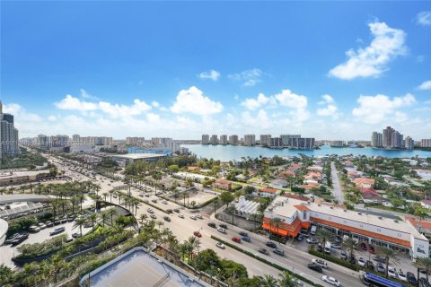 Copropriété à vendre à Sunny Isles Beach, Floride: 2 chambres, 139.07 m2 № 1763273 - photo 14