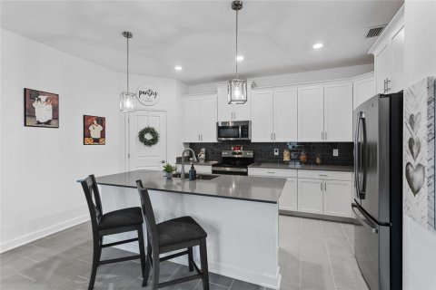 Casa en venta en Davenport, Florida, 4 dormitorios, 188.78 m2 № 1918227 - foto 14