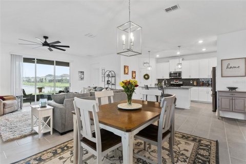 Casa en venta en Davenport, Florida, 4 dormitorios, 188.78 m2 № 1918227 - foto 13