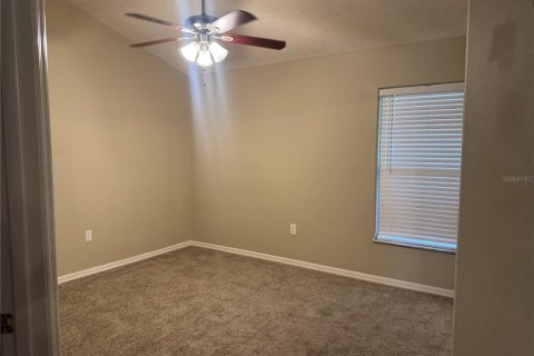 House in Venice, Florida 3 bedrooms, 174.66 sq.m. № 2427415 - photo 11