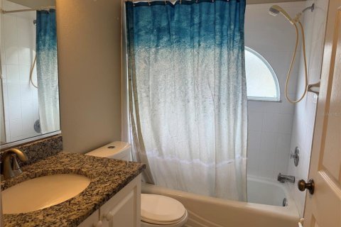 House in Venice, Florida 3 bedrooms, 174.66 sq.m. № 2427415 - photo 18