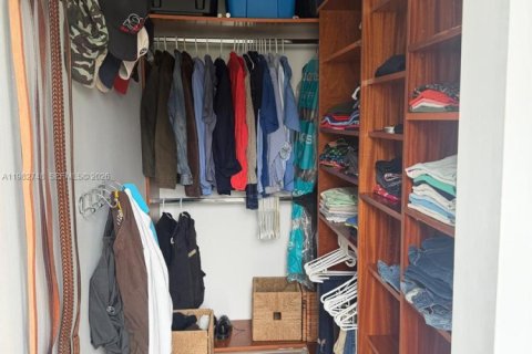 Снять в аренду виллу или дом в Бока-Ратон, Флорида 3 спальни, 209.03м2, № 2045516 - фото 17