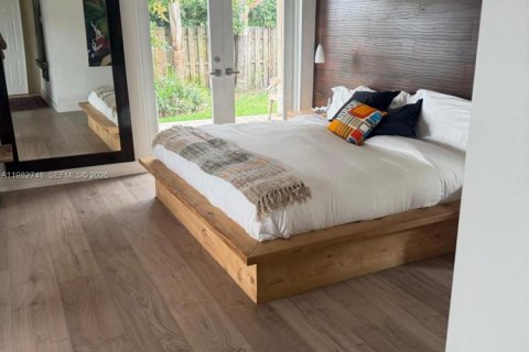 Снять в аренду виллу или дом в Бока-Ратон, Флорида 3 спальни, 209.03м2, № 2045516 - фото 9