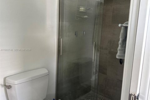 Снять в аренду виллу или дом в Бока-Ратон, Флорида 3 спальни, 209.03м2, № 2045516 - фото 21