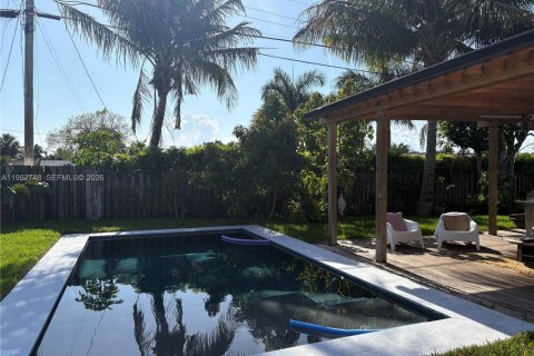 Снять в аренду виллу или дом в Бока-Ратон, Флорида 3 спальни, 209.03м2, № 2045516 - фото 29