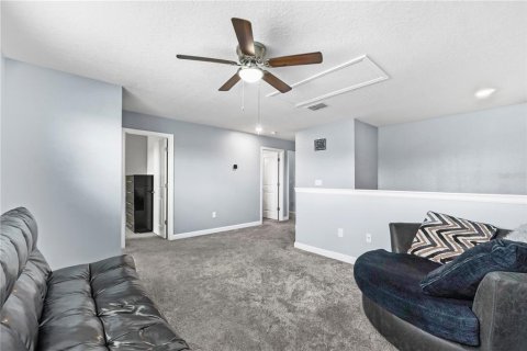 House in Orlando, Florida 5 bedrooms, 245.08 sq.m. № 1817817 - photo 13