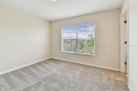 Townhouse in Brandon, Florida 3 bedrooms, 178.09 sq.m. № 1659626 - photo 21