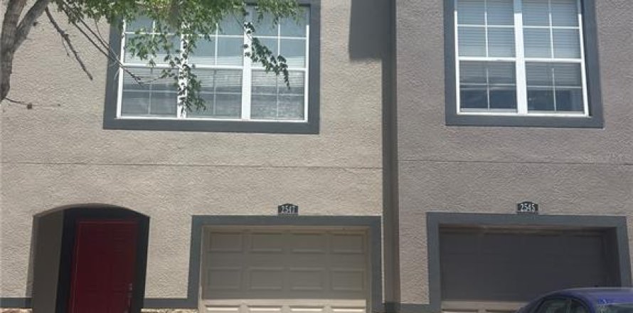 Townhouse in Brandon, Florida 3 bedrooms, 178.09 sq.m. № 1659626