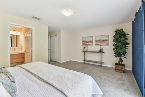 Townhouse in Brandon, Florida 3 bedrooms, 178.09 sq.m. № 1659626 - photo 16