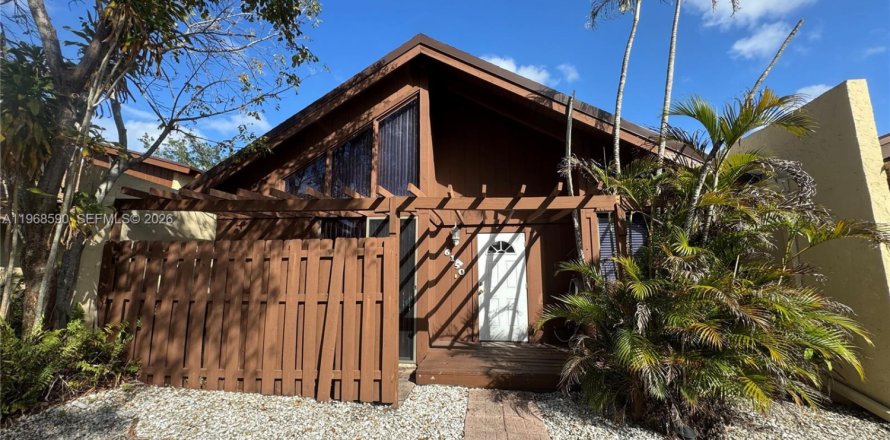 Touwnhouse à Fort Lauderdale, Floride 3 chambres, 145.39 m2 № 2031612