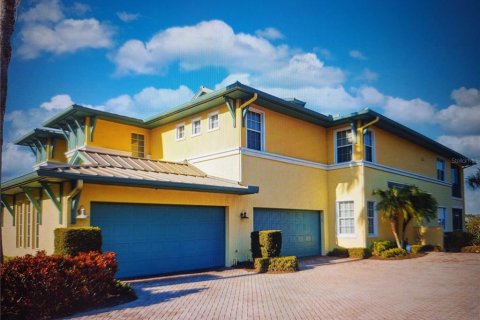 Condo in Bradenton, Florida, 3 bedrooms  № 1913609 - photo 4
