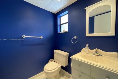 Condo in Sunrise, Florida, 1 bedroom  № 2014822 - photo 20