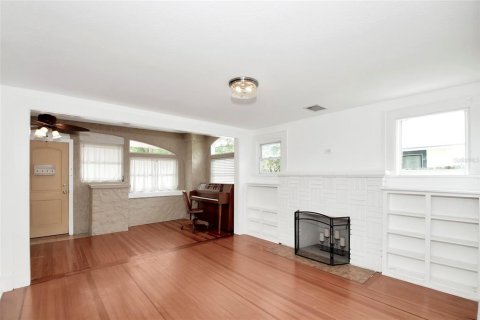 Villa ou maison à vendre à Saint Petersburg, Floride: 2 chambres, 106.84 m2 № 2098699 - photo 10