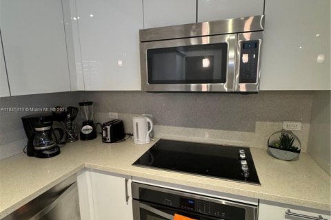 Copropriété à louer à Miami, Floride: 1 chambre, 70.61 m2 № 1840997 - photo 6