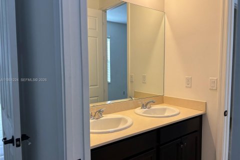 Villa ou maison à louer à Ave Maria, Floride: 4 chambres № 2077338 - photo 11