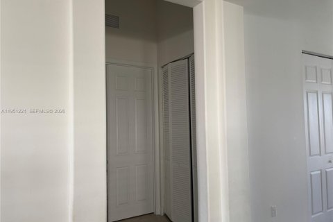 Villa ou maison à louer à Ave Maria, Floride: 4 chambres № 2077338 - photo 10