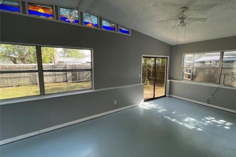 Casa en alquiler en Saint Petersburg, Florida, 2 dormitorios, 123.84 m2 № 1644413 - foto 12