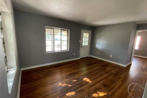 Casa en alquiler en Saint Petersburg, Florida, 2 dormitorios, 123.84 m2 № 1644413 - foto 6