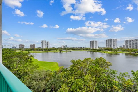 Copropriété à vendre à Aventura, Floride: 2 chambres, 132.94 m2 № 2170231 - photo 29