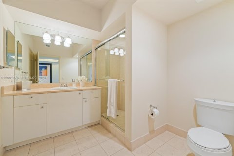 Copropriété à vendre à Aventura, Floride: 2 chambres, 132.94 m2 № 2170231 - photo 17