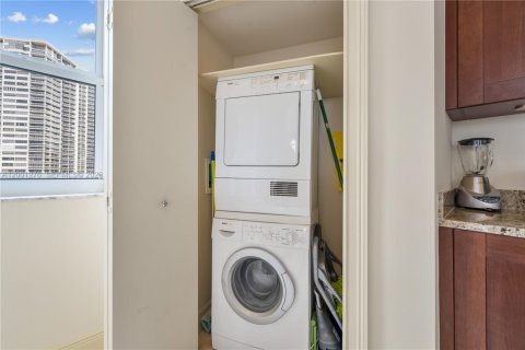 Copropriété à vendre à Aventura, Floride: 2 chambres, 132.94 m2 № 2170231 - photo 30