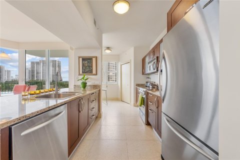 Copropriété à vendre à Aventura, Floride: 2 chambres, 132.94 m2 № 2170231 - photo 5
