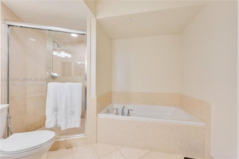 Copropriété à vendre à Aventura, Floride: 2 chambres, 132.94 m2 № 2170231 - photo 24