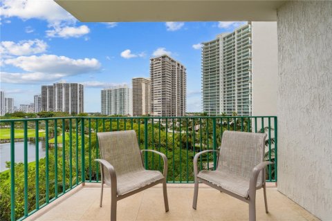 Copropriété à vendre à Aventura, Floride: 2 chambres, 132.94 m2 № 2170231 - photo 26