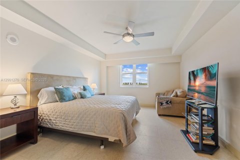 Copropriété à vendre à Aventura, Floride: 2 chambres, 132.94 m2 № 2170231 - photo 20