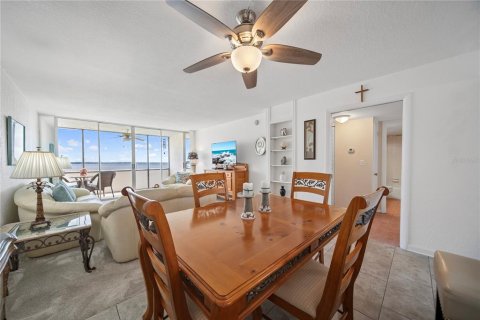 Condo in Clearwater, Florida, 2 bedrooms  № 1857772 - photo 9