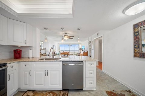 Condo in Clearwater, Florida, 2 bedrooms  № 1857772 - photo 6