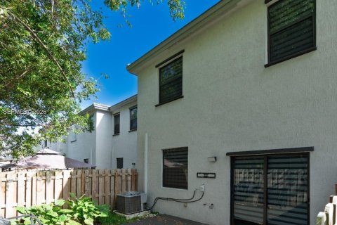 Touwnhouse à louer à Homestead, Floride: 4 chambres, 169.73 m2 № 2397621 - photo 28