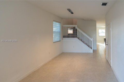 Touwnhouse à louer à Homestead, Floride: 4 chambres, 169.73 m2 № 2397621 - photo 23
