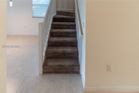 Touwnhouse à louer à Homestead, Floride: 4 chambres, 169.73 m2 № 2397621 - photo 25