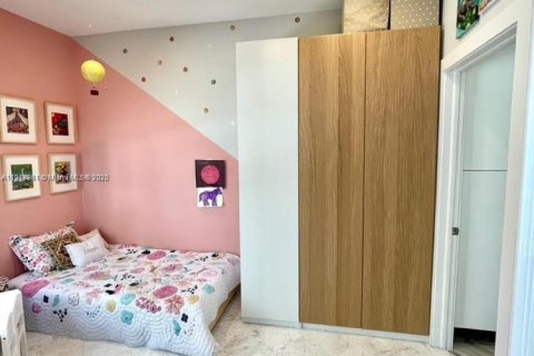 Снять в аренду кондоминиум в Майами, Флорида 1 спальня, 86.4м2, № 1973185 - фото 14