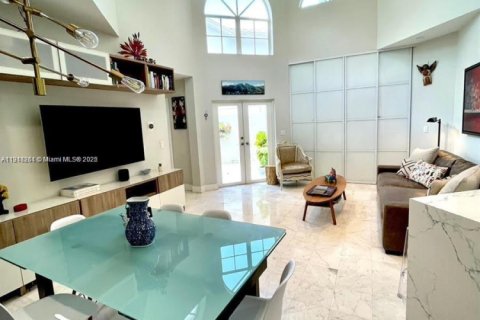 Снять в аренду кондоминиум в Майами, Флорида 1 спальня, 86.4м2, № 1973185 - фото 7