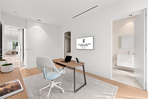 Casa en venta en Miami Beach, Florida, 4 dormitorios № 1466662 - foto 23
