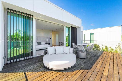 Casa en venta en Miami Beach, Florida, 4 dormitorios № 1466662 - foto 29