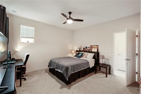 House in Winter Garden, Florida 4 bedrooms, 318.1 sq.m. № 1618591 - photo 20