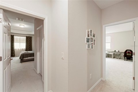 House in Winter Garden, Florida 4 bedrooms, 318.1 sq.m. № 1618591 - photo 27