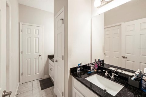 House in Winter Garden, Florida 4 bedrooms, 318.1 sq.m. № 1618591 - photo 30