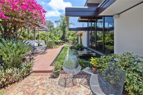 Casa en venta en Tampa, Florida, 3 dormitorios, 289.3 m2 № 1742772 - foto 4