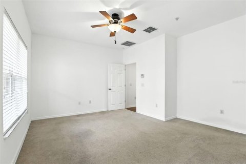 Touwnhouse à vendre à Lake Mary, Floride: 4 chambres, 199.37 m2 № 1906288 - photo 21