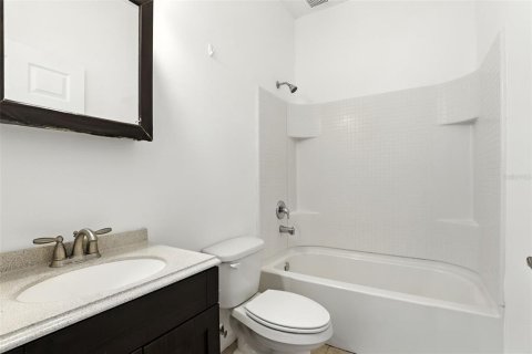 Touwnhouse à vendre à Lake Mary, Floride: 4 chambres, 199.37 m2 № 1906288 - photo 25