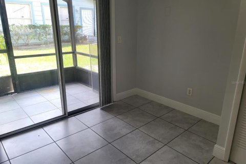 House in Kissimmee, Florida 2 bedrooms, 80.27 sq.m. № 1873923 - photo 15