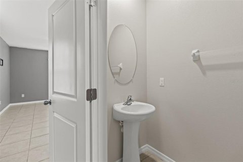 House in Wimauma, Florida 4 bedrooms, 177.81 sq.m. № 1837928 - photo 15