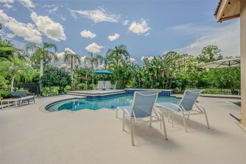 Villa ou maison à vendre à Palm Harbor, Floride: 5 chambres, 299.42 m2 № 1910882 - photo 2